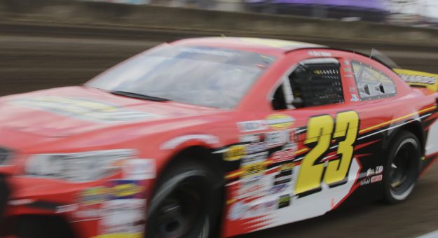 Visit Bret Holmes, No. 23 Holmes II Excavation Chevrolet Preview: DuQuoin page