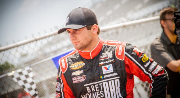 Visit Dirt Track Veteran Bret Holmes Heads to Springfield with Confidence as He Hunts for First ARCA Menards Series Victory page