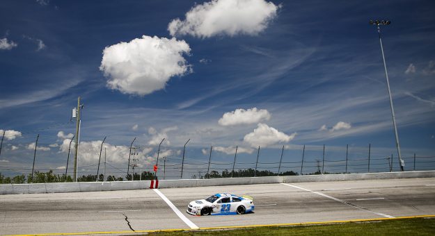 Visit PIT BOX: Return To Toledo Speedway Set For Fans page