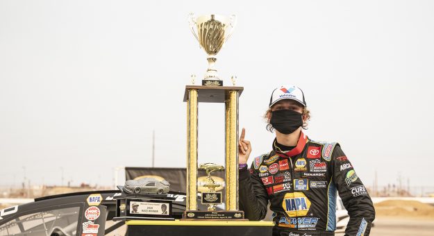 Visit Jesse Love Adds Awards To Colorado Win page