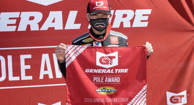 Visit QUALIFYING: Ty Gibbs Rockets To Winchester Pole page