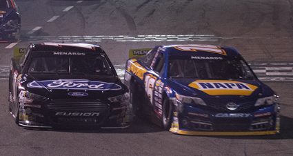 Taylor Gray (No. 17) and Gio Scelzi (No. 16) fight for lead on last lap of the NAPA Auto Parts 125 presented by CashInTheCan.com for the ARCA Menards Series West at All American Speedway in Roseville, California, on Oct. 23, 2020. (Michael Urakami/ARCA Racing)