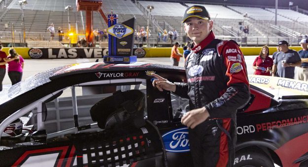 Visit Taylor Gray takes checkered at Las Vegas Bullring for second win of 2021 page