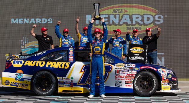 Visit Jesse Love wins 2021 West Series championship in dramatic fashion as Ty Gibbs takes checkered at Phoenix page
