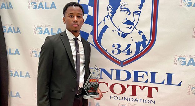 Rajah Caruth Receives 2021 Wendell Scott Trailblazer Award At Legacy rajah-caruth-receives-2021-wendell-scott-trailblazer-award-at-legacy