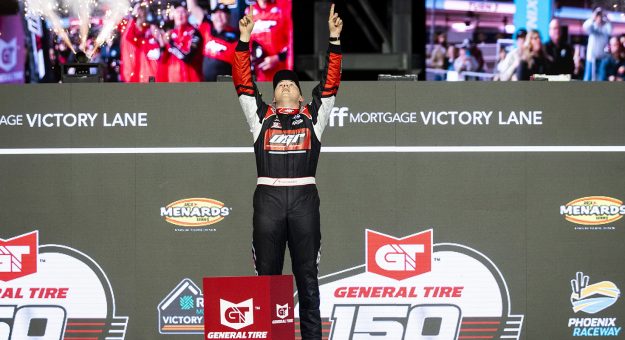 Visit ARCA Menards rewind: Takeaways from Phoenix Raceway page