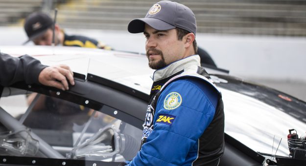 Visit NOTEBOOK: Mason Mingus returns to Nashville in search of Music City win page