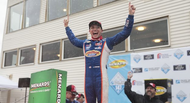 Visit Jake Drew powers through Portland rain for first ARCA victory page