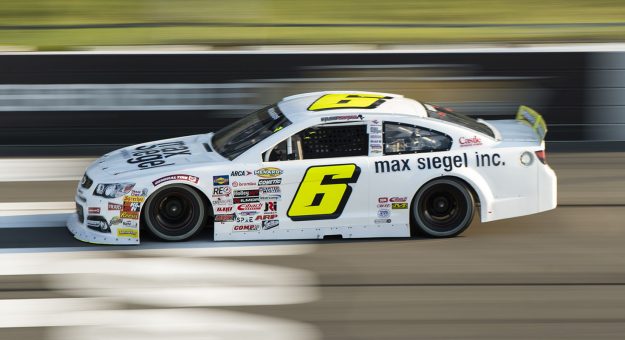 Visit Rev Racing announces primary sponsorship agreement with Group 1001 and Gainbridge page