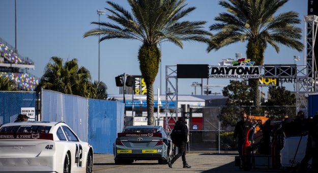 Visit Cole Duncan set for Daytona pre-race practice run with Andy Hillenburg page