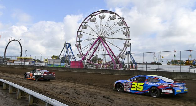 Visit Entry list: Dutch Boy 100 at the Illinois State Fairgrounds page