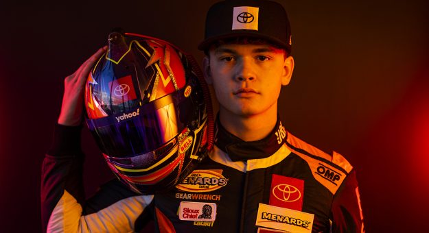 Visit Jesse Love wins 2023 ARCA Menards Series championship page