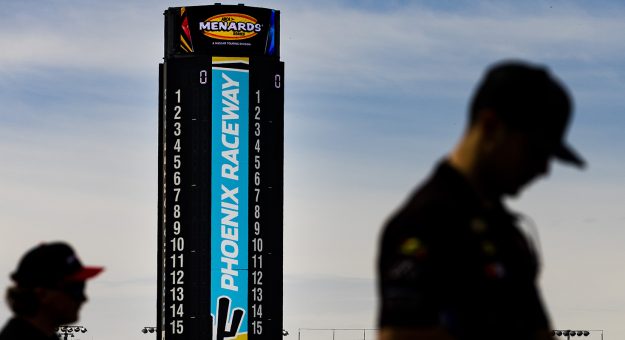Visit Desert Diamond Casino West Valley 100 at Phoenix Raceway page