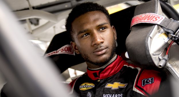 Visit Lavar Scott’s ‘dream come true’ moment arrives with his full-time ARCA Menards Series run in 2024 page