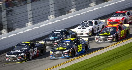 Cars in action during the ARCA Daytona 200 for the ARCA Menards Series at Daytona International Speedway in Daytona Beach, Florida on February 18, 2023. (Adam Glanzman/NASCAR)