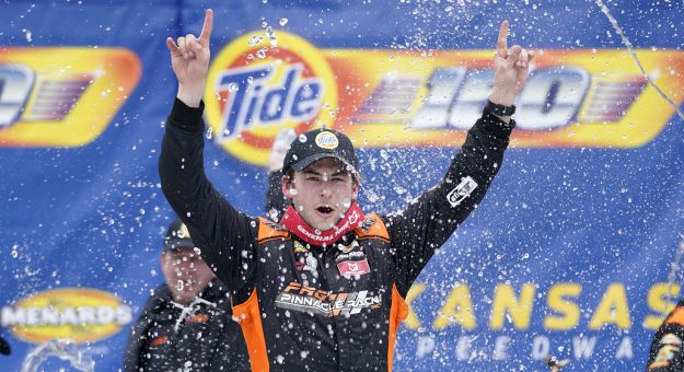 Visit Connor Mosack denies Tanner Gray, scores repeat victory at Kansas Speedway page