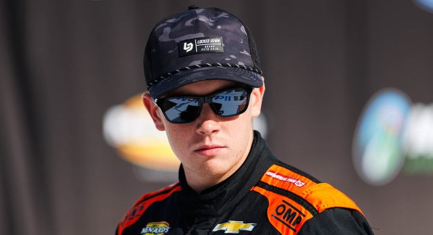 Visit PIT BOX: Connor Zilisch and William Sawalich take the East Series championship fight to Milwaukee page