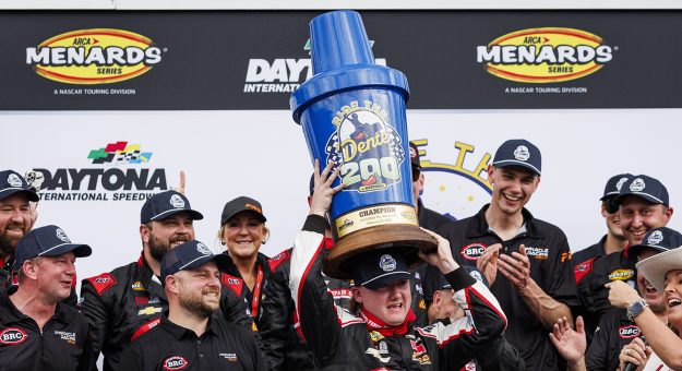 Visit All hail the Queen: Brenden ‘Butterbean’ Queen emerges victorious at Daytona page