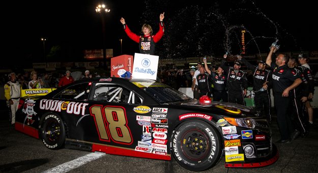 Visit Max Reaves masters Elko Speedway for first ARCA Menards Series victory page