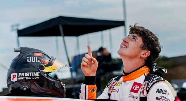 Visit PIT BOX: ARCA, East Series collide once again at Iowa for another Midwest showdown page