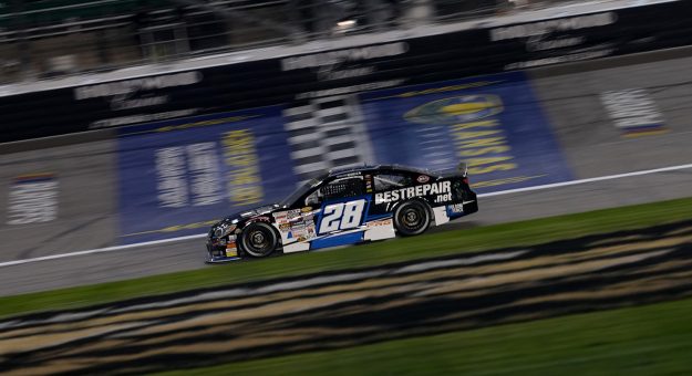 Visit ARCA Menards Series at Kansas Speedway page