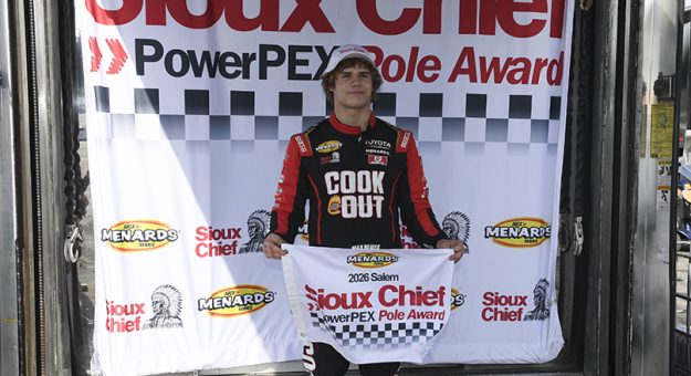 Max Reaves