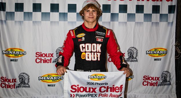 Max Reaves